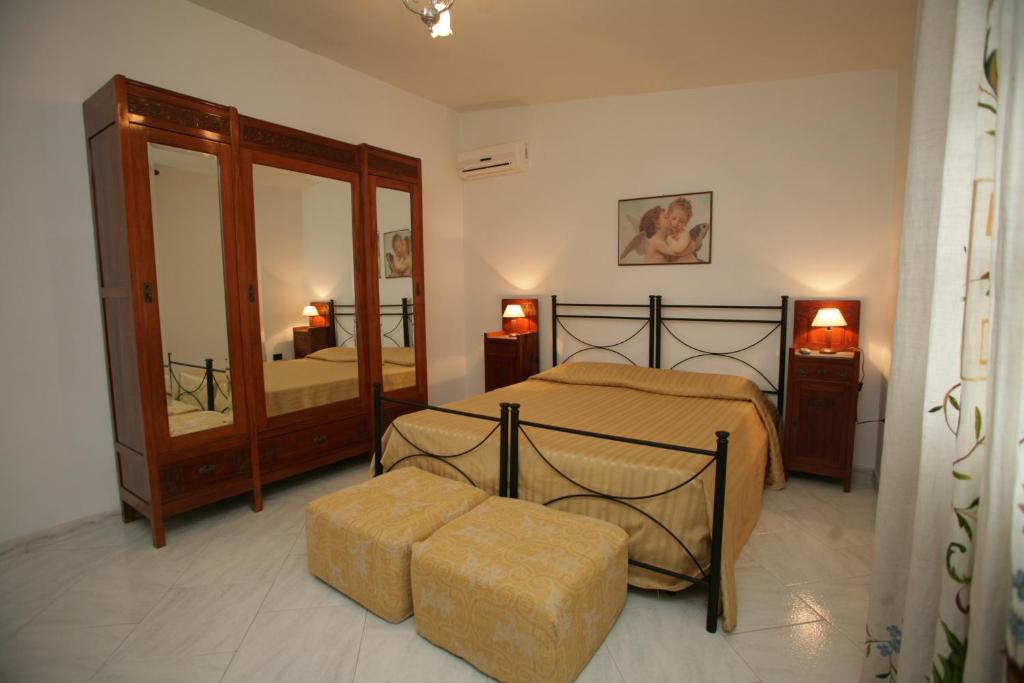 Bed And Breakfast Casagalez Santa Domenica  Δωμάτιο φωτογραφία