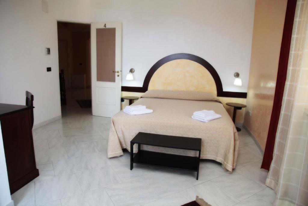 Bed And Breakfast Casagalez Santa Domenica  Δωμάτιο φωτογραφία