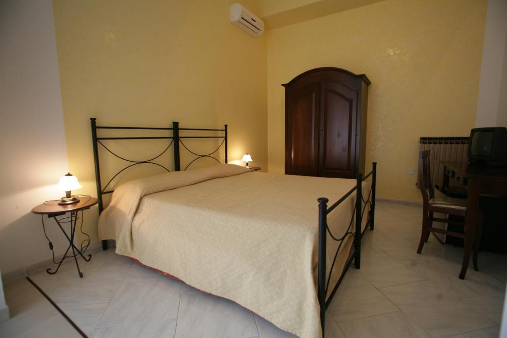 Bed And Breakfast Casagalez Santa Domenica  Δωμάτιο φωτογραφία